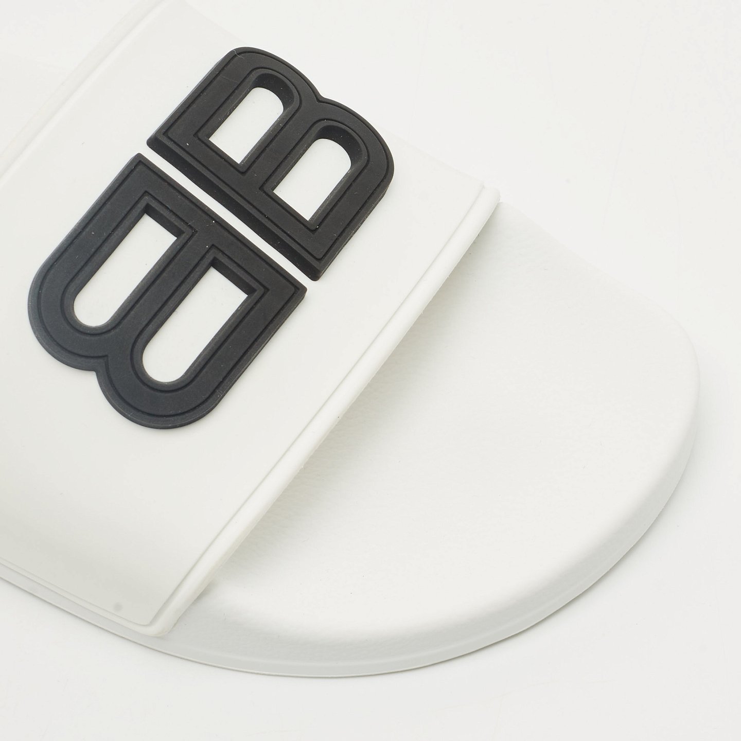 White Rubber BB Pool Slide Sandals 8
