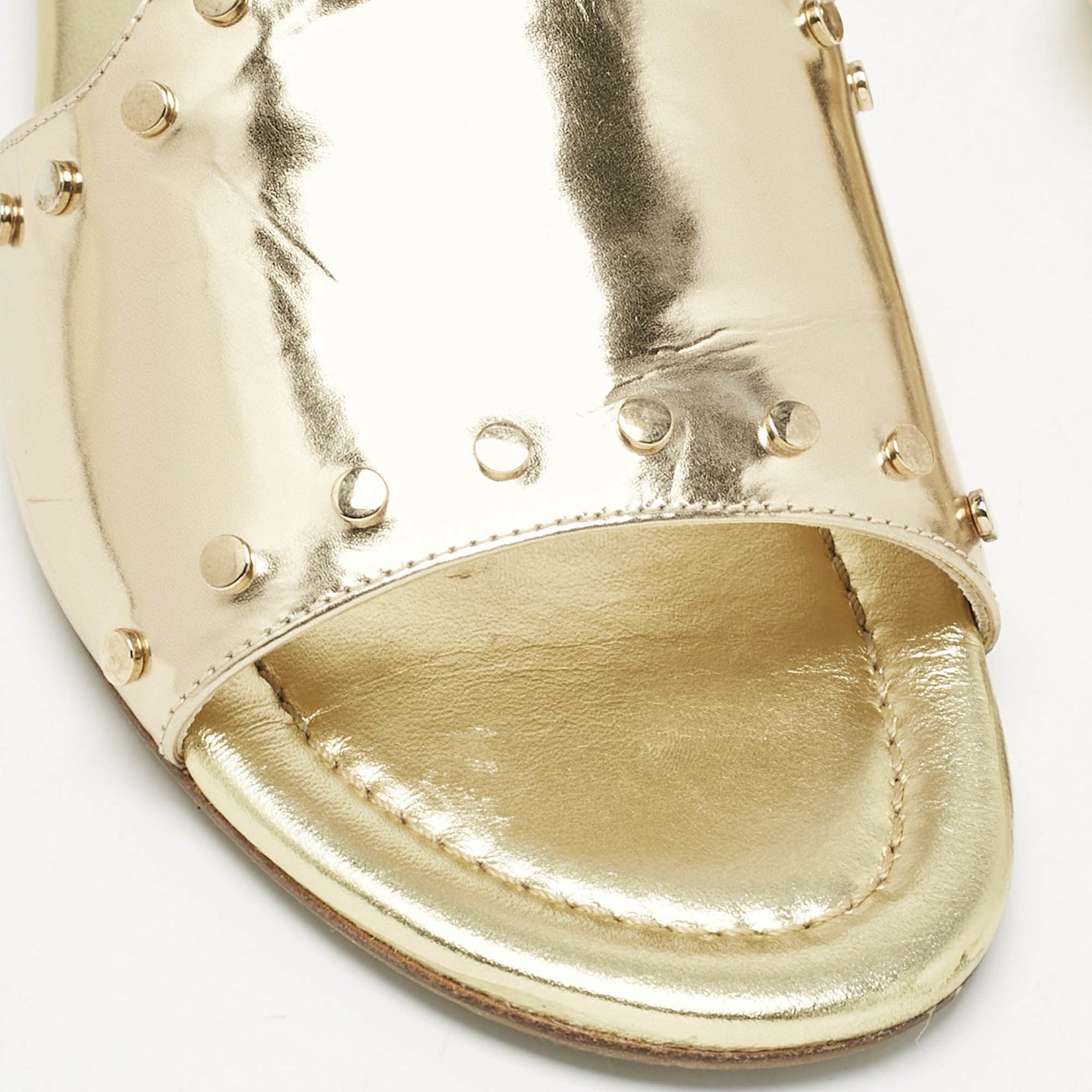 Jimmy Choo Gold Patent Leather Nanda Flat Slides Size 38.5 7