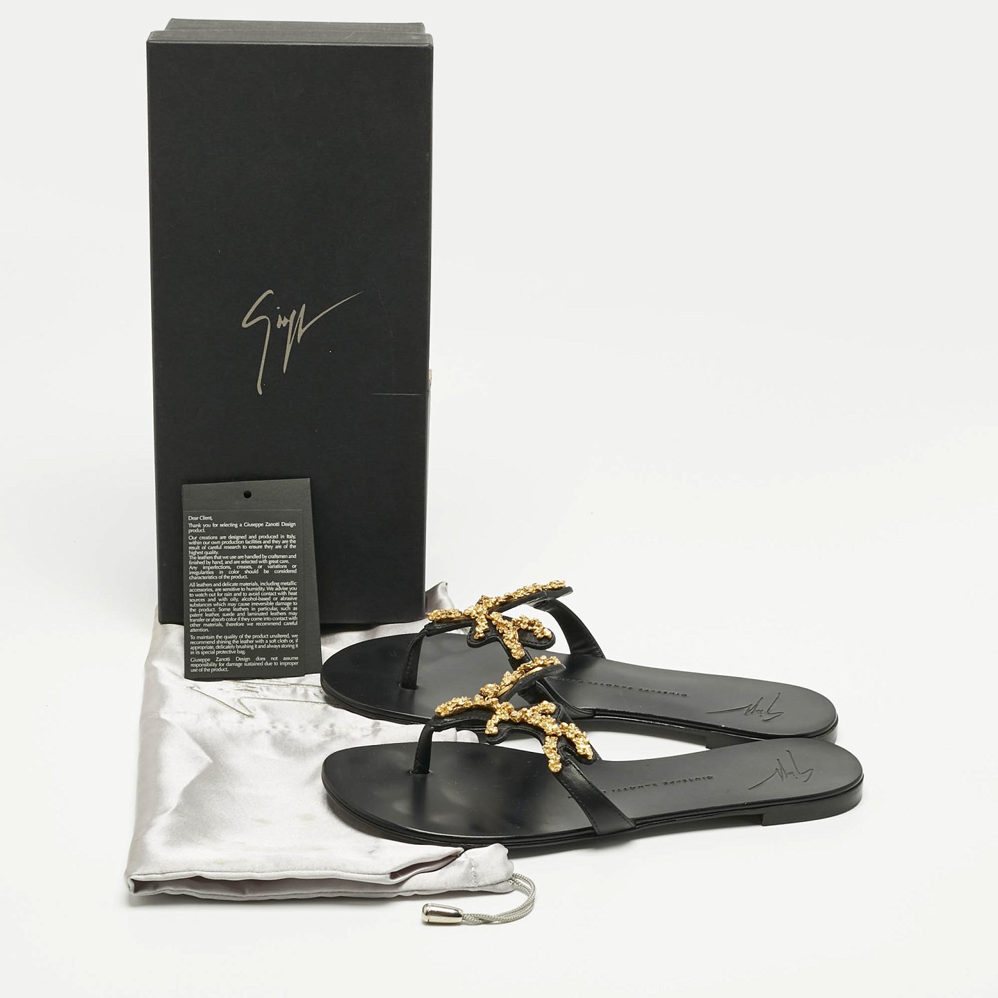 GIU Black leather Rock Thong Flat Sandals Size 39 2