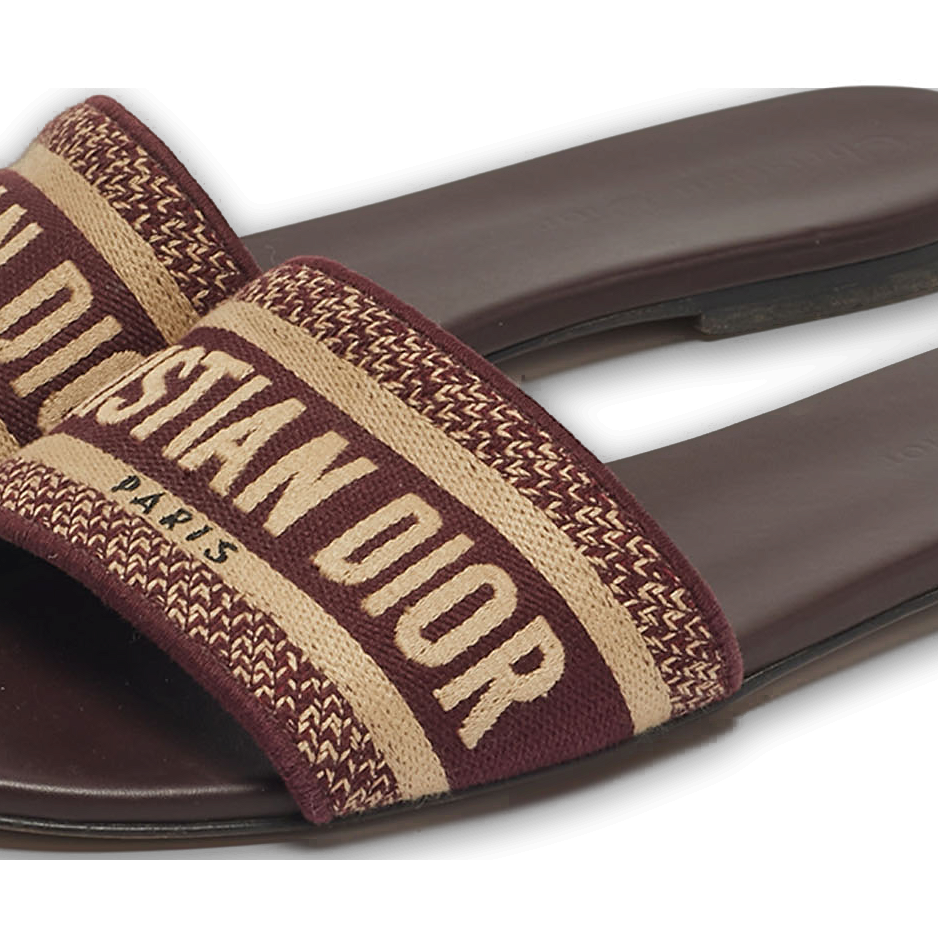 Dway Burgundy/Beige Canvas Flat Sandals 0