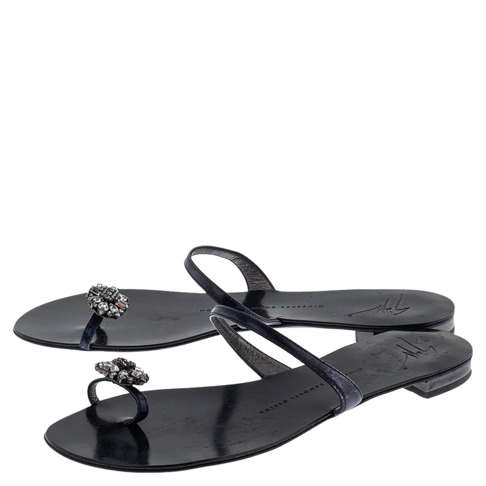 GIU Black Leather Crystal Embellished Toe Ring Flats Size 38 1