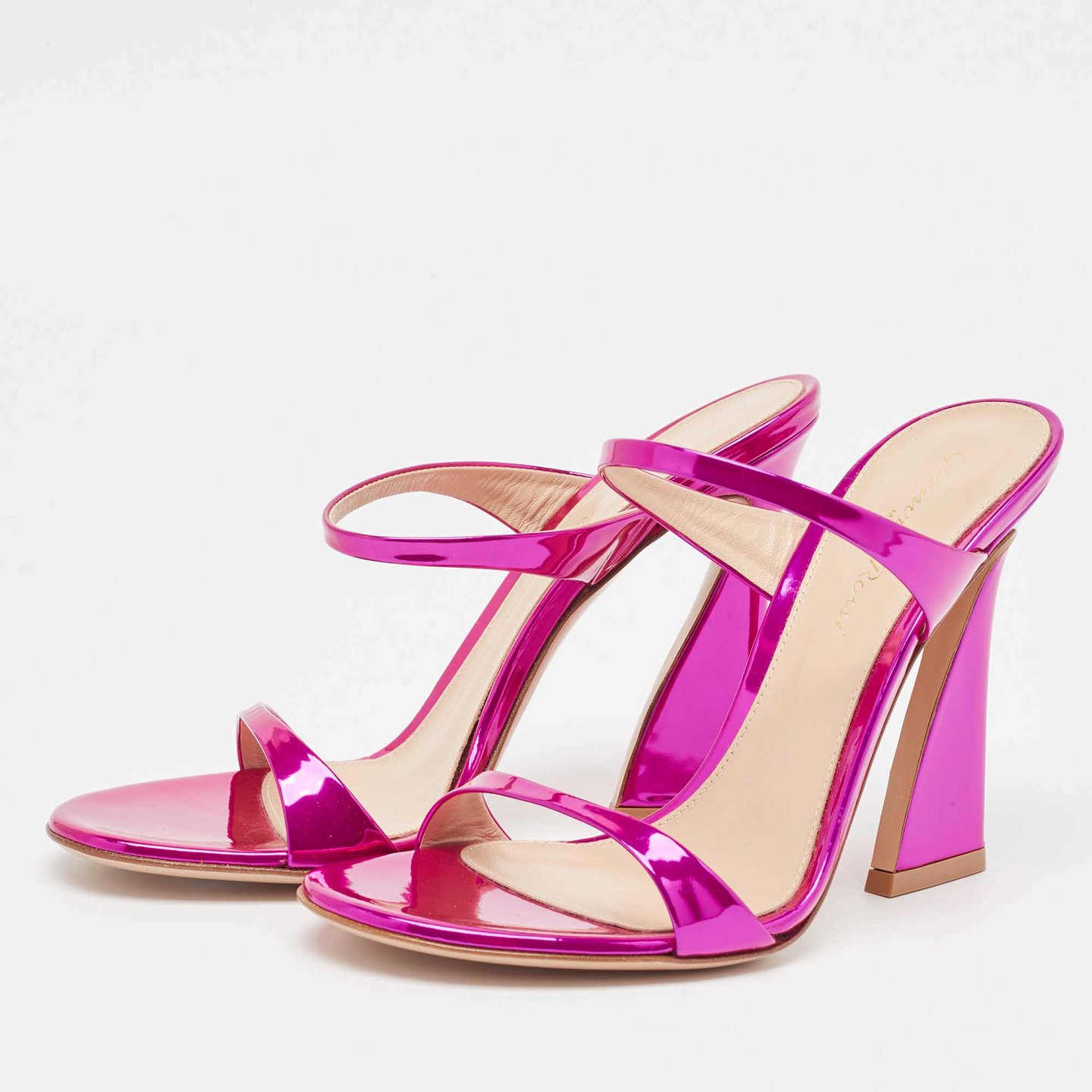 Aura Pink Patent Leather Slide Sandals Size 36 9
