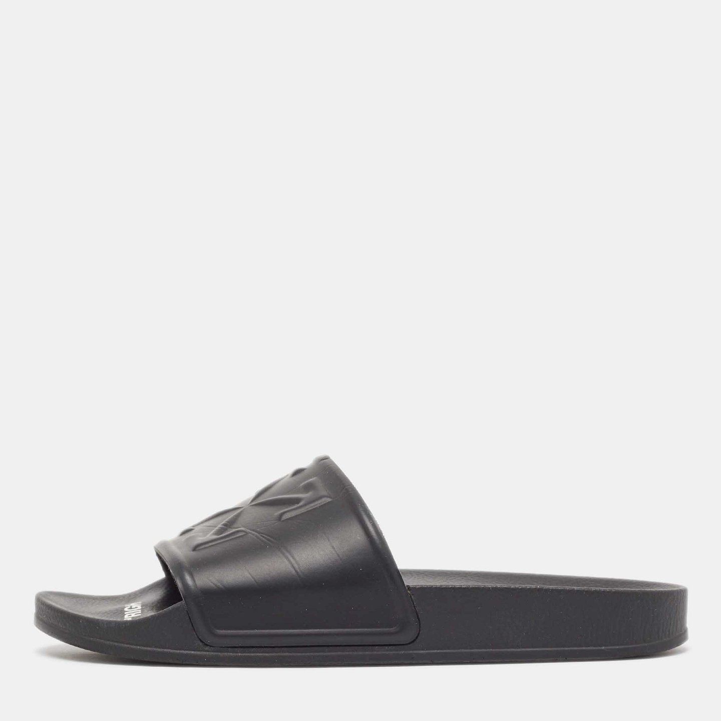 Black Rubber Arrow Pool Slides 2