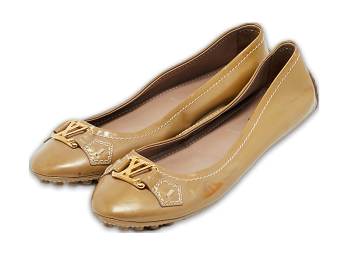 Beige Patent Leather Oxford Ballet Flats
