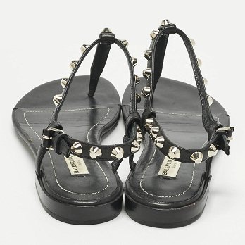 Black Leather Arena Thong Flats