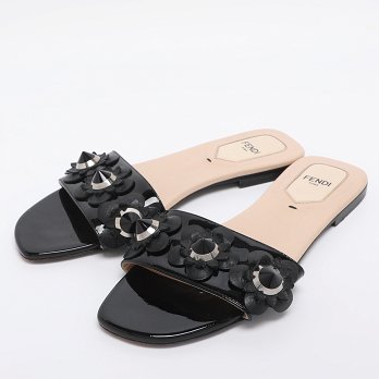 Black Patent Leather Flower Stud Flat Slides