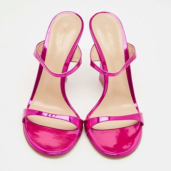 Aura Pink 38.5 Patent Leather Slide Sandals