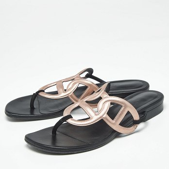 Metallic Pink Suede Beach Flat Slides