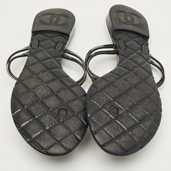 Black and White Jelly Camellia Thong Sandals