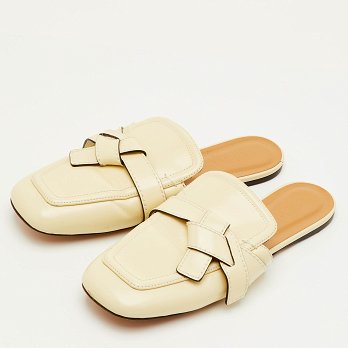 Gate Cream Leather Flat Mules
