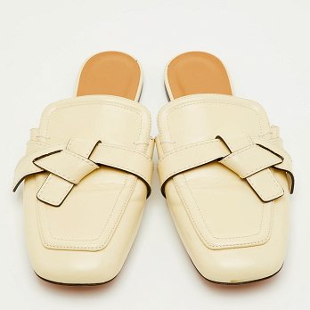 Gate Cream Leather Flat Mules
