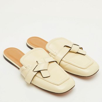 Gate Cream Leather Flat Mules