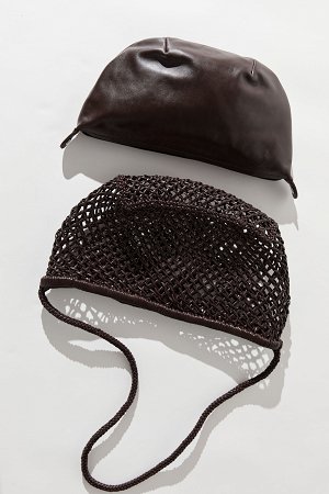 MESH CRESCENT BAG