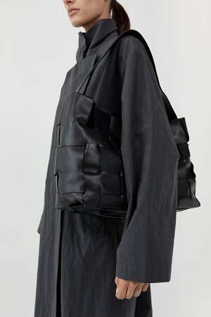 WOVEN LARGE TOTE