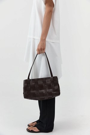 SLIM WOVEN TOTE