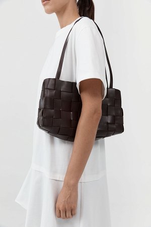 SLIM WOVEN TOTE