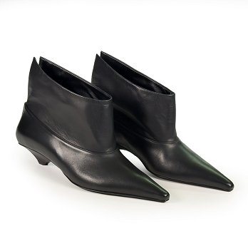 KITTY LEATHER ANKLE BOOTS