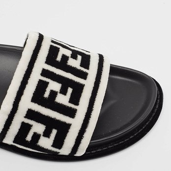 Black/White Fur FF Flat Slides