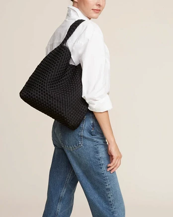 NOMAD HOBO MEDIUM