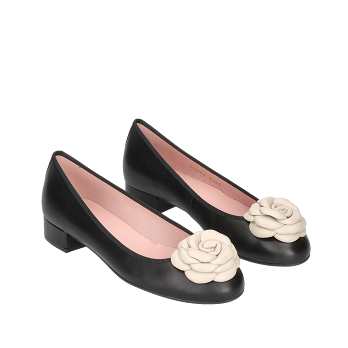 GRETCHEN BALLERINAS
