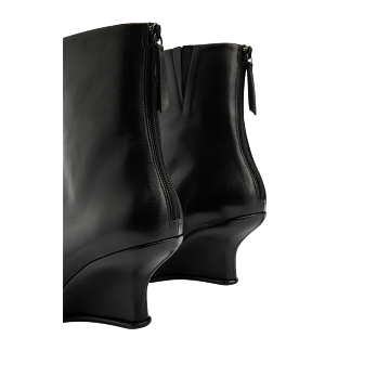CAROO ANKLE BOOT