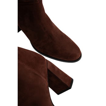 ZOE GRAIN NUBUCK BOOT