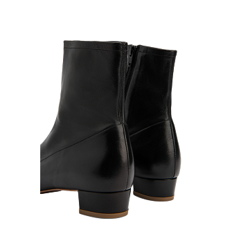 EDIE GRAIN NUBUCK LEATHER BOOT
