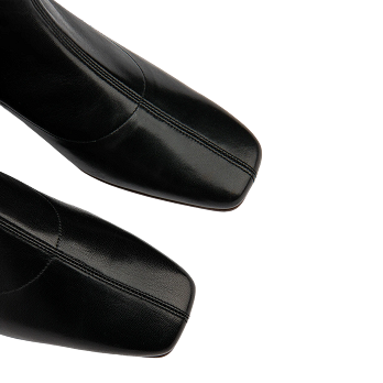 ESTE LEATHER ANKLE BOOT