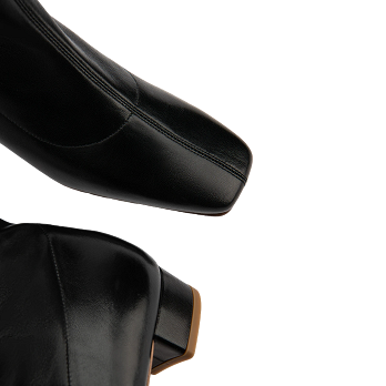 ESTE LEATHER ANKLE BOOT